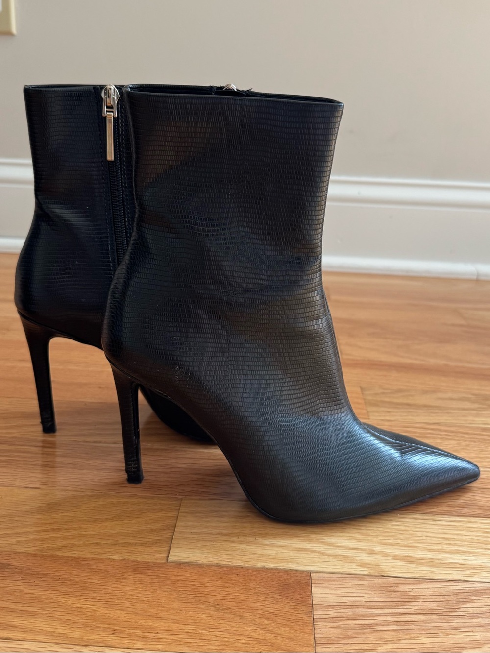 Zara Black Pointed Stiletto Ankle Booties